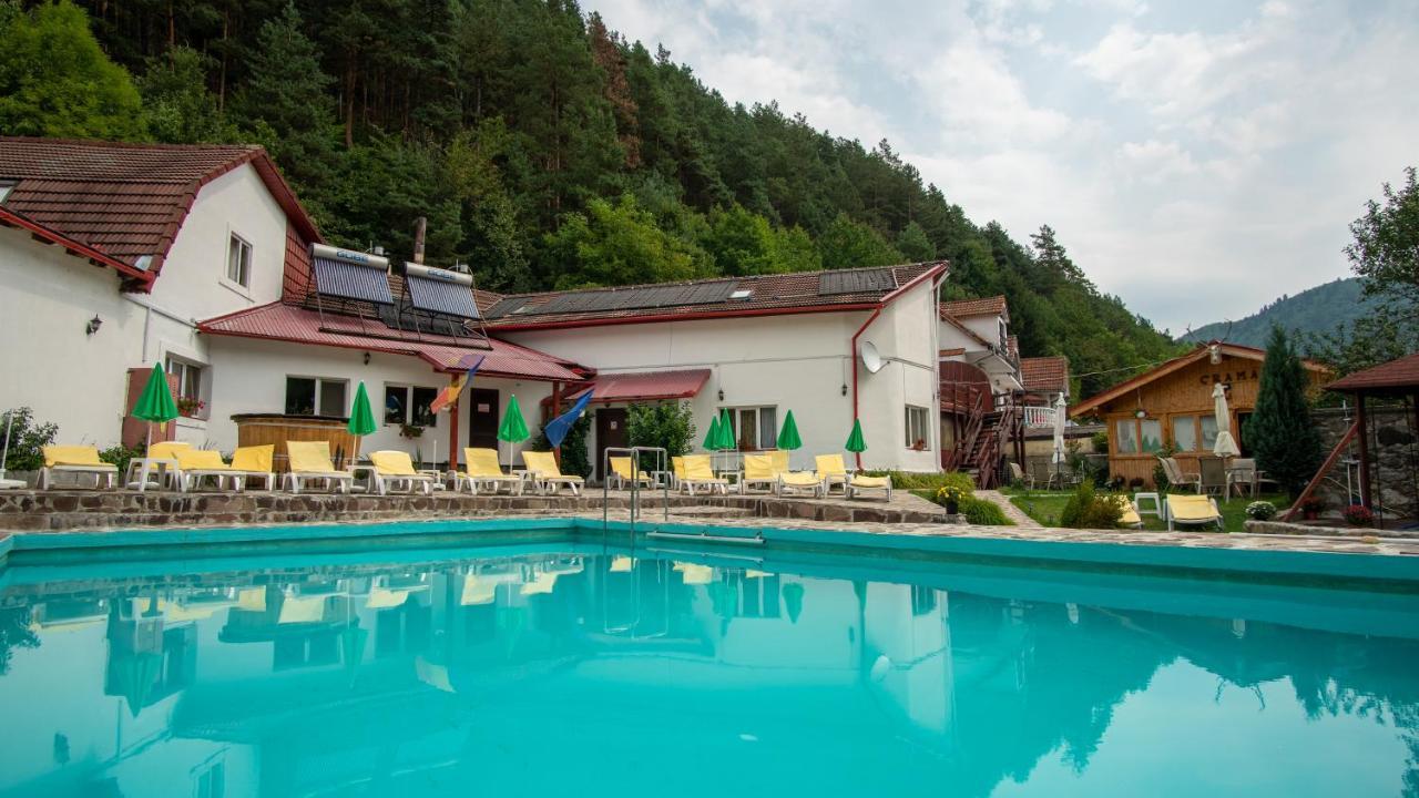 Pensiunea Alpin Păltiniş Kültér fotó